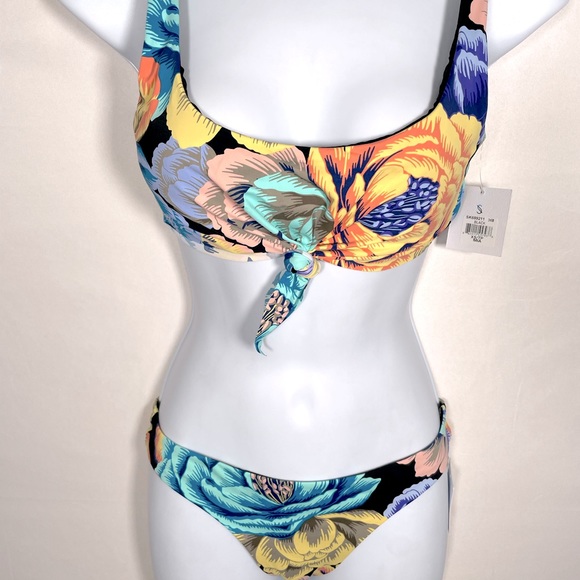 Buttery Soft swim Suit Size Extra Small - Picture 2 of 5